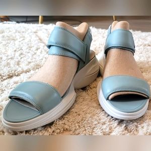 Sorel Explorer Blitz Sandals Blue W 9